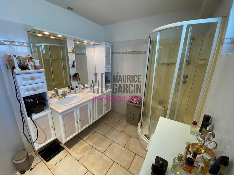 Villa - 150 m² - 5 pièces