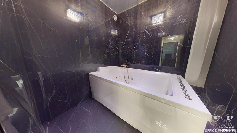 Appartement - 105 m² - 4 pièces