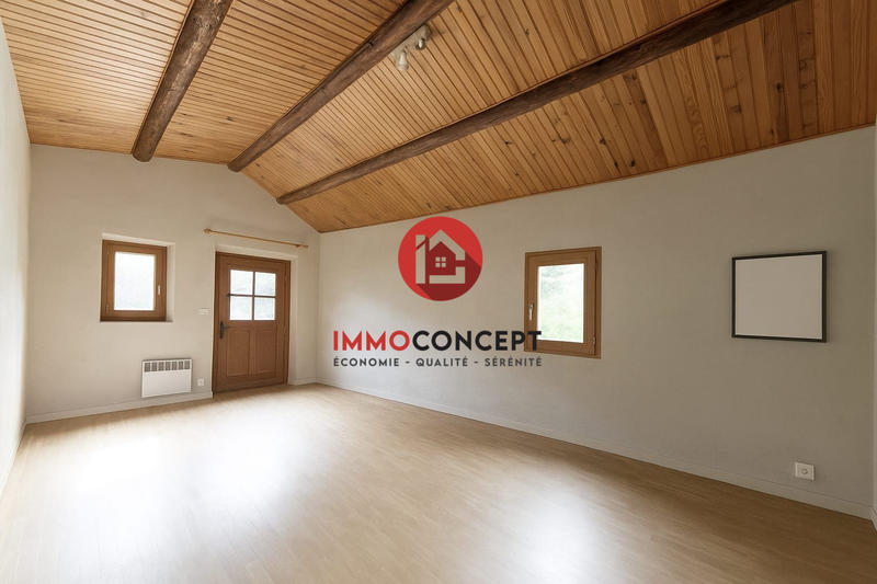 Maison ancienne - 180 m² - 8 pièces