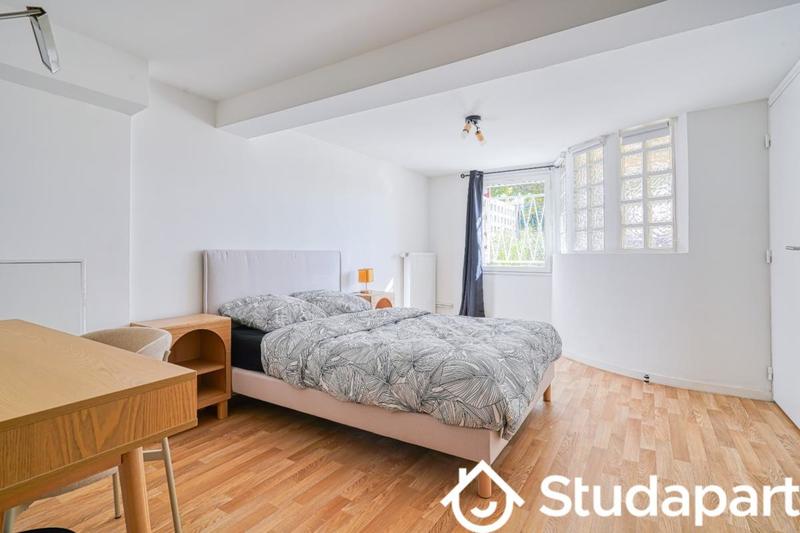 Chambre - 14 m² - 1 pièce