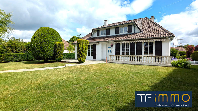 Maison - 201 m² - 5 pièces