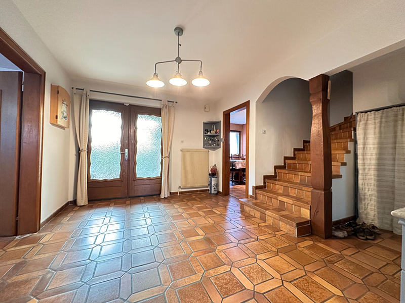 Maison - 200 m² - 7 pièces