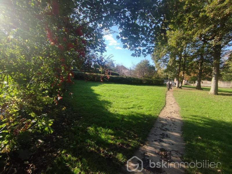 Maison traditionnelle - 120 m² - 6 pièces