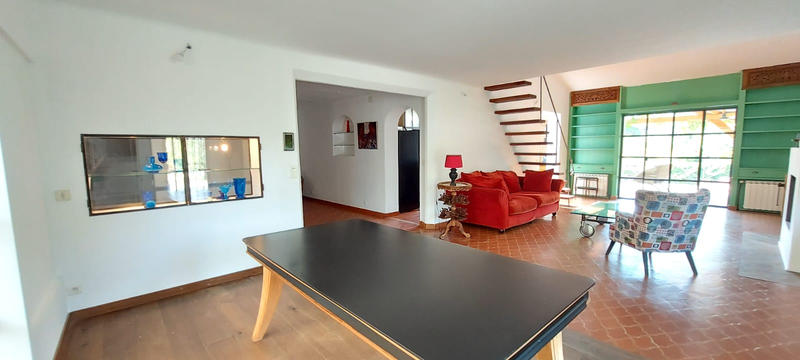 Villa - 182 m² - 6 pièces