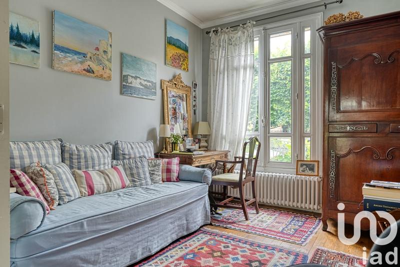 Maison - 184 m² - 8 pièces