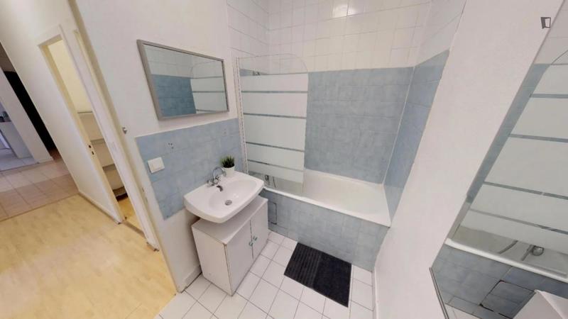 Chambre - 9 m² - 4 pièces