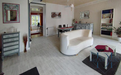 Maison - 139 m² - 6 pièces