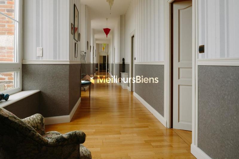 Château - 602 m² - 15 pièces