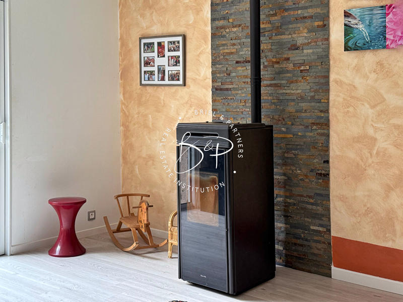 Maison - 104 m² - 5 pièces