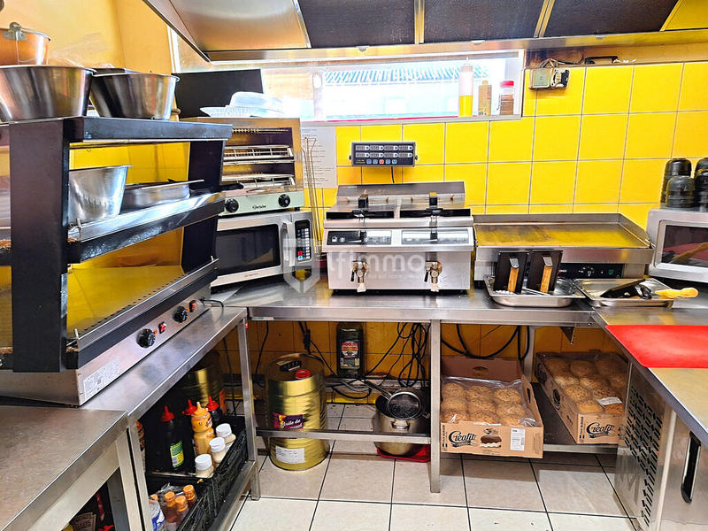 Fonds de commerce - Bureau - 120 m²