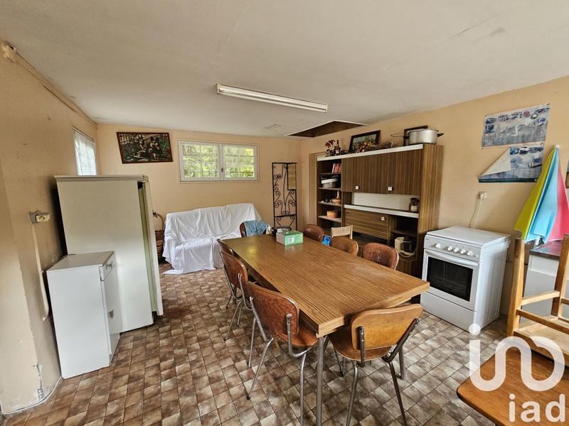 Maison - 230 m² - 9 pièces