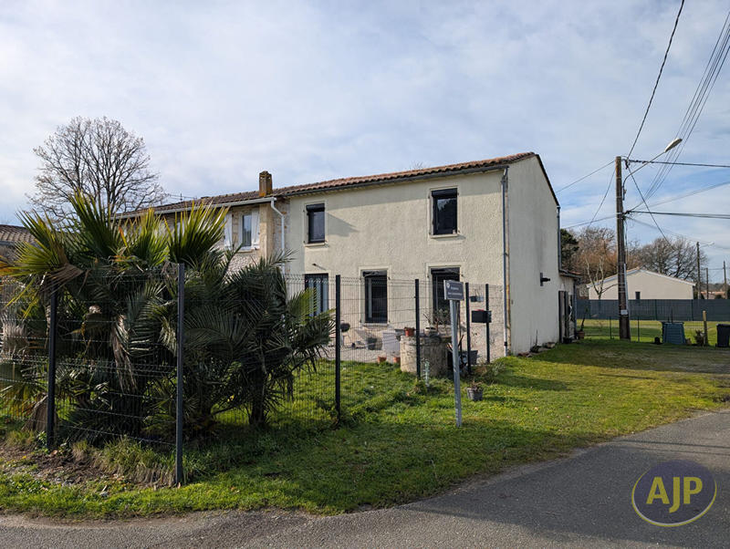 Maison - 97 m² - 4 pièces