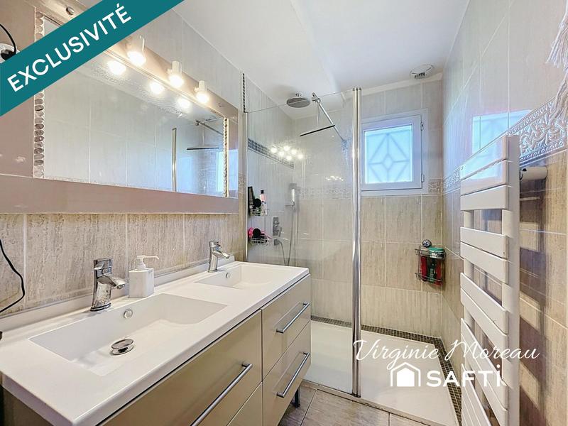 Maison - 151 m² - 7 pièces