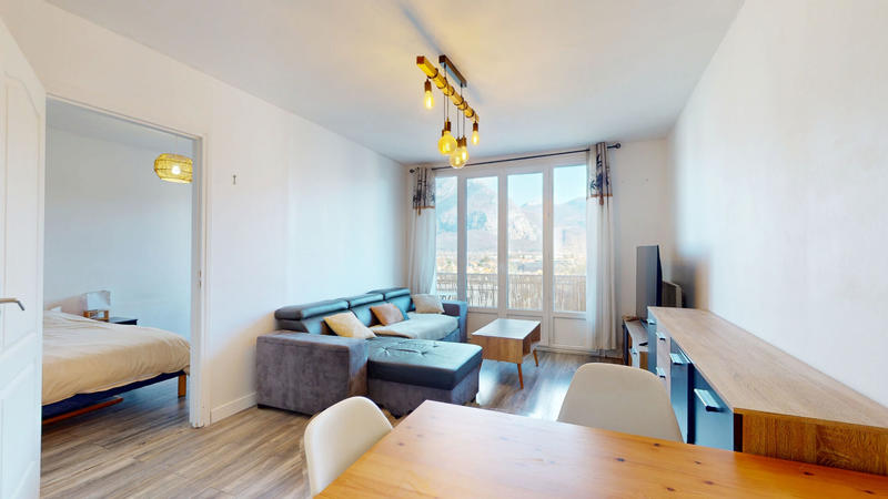 Appartement - 75 m² - 4 pièces