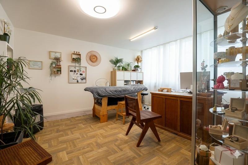 Maison - 320 m² - 11 pièces