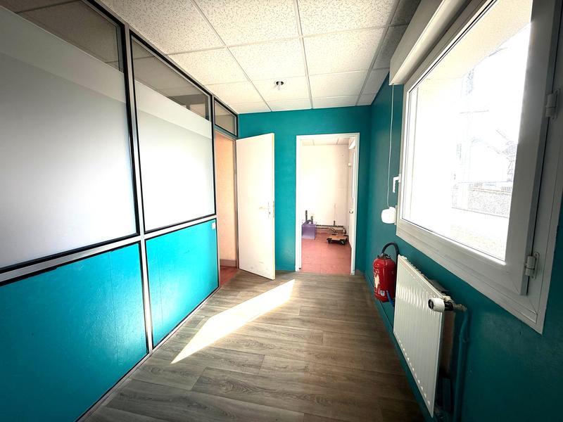 Local commercial - 200 m²