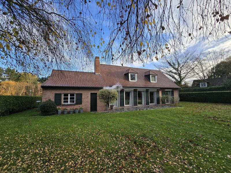 Maison - 187 m² - 7 pièces