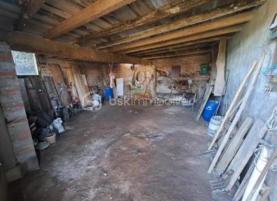 Grange - 150 m² - 2 pièces