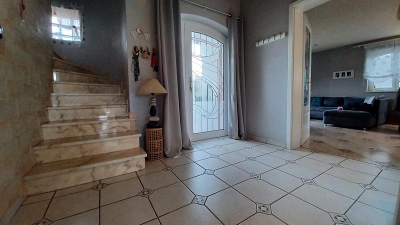 Maison contemporaine - 208 m² - 8 pièces