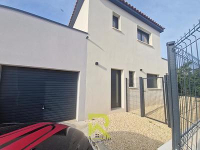 Villa - 95 m² - 4 pièces
