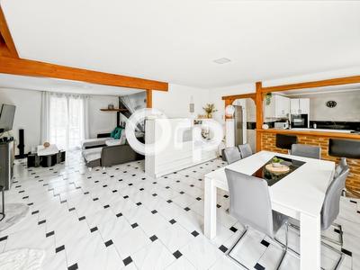 Maison - 148 m² - 6 pièces