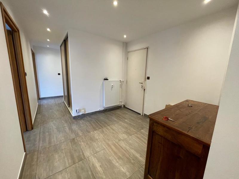 Appartement - 90 m² - 4 pièces