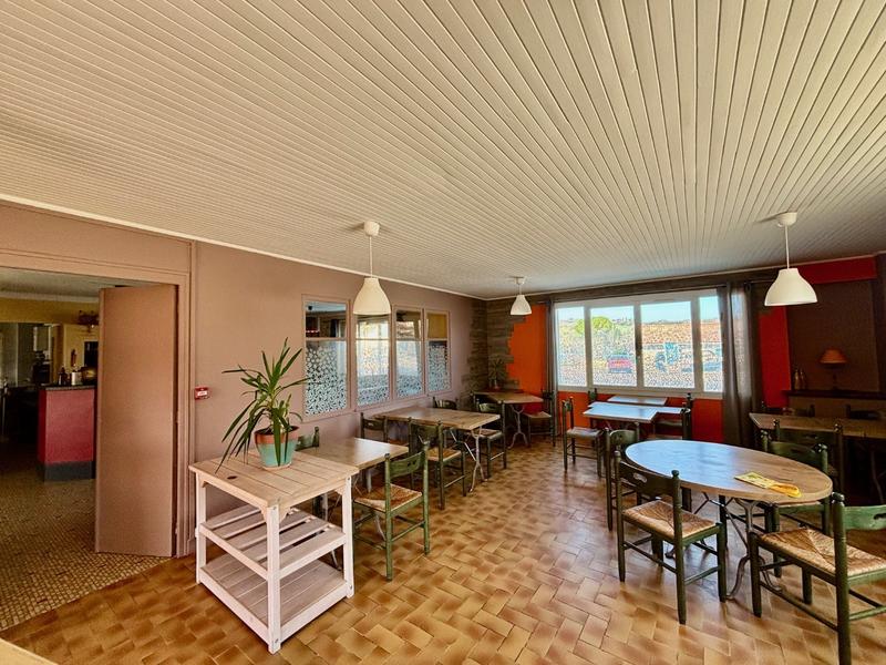 Fonds de commerce - 205 m²