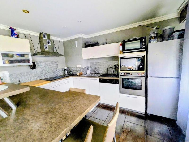 Appartement - 119 m² - 5 pièces