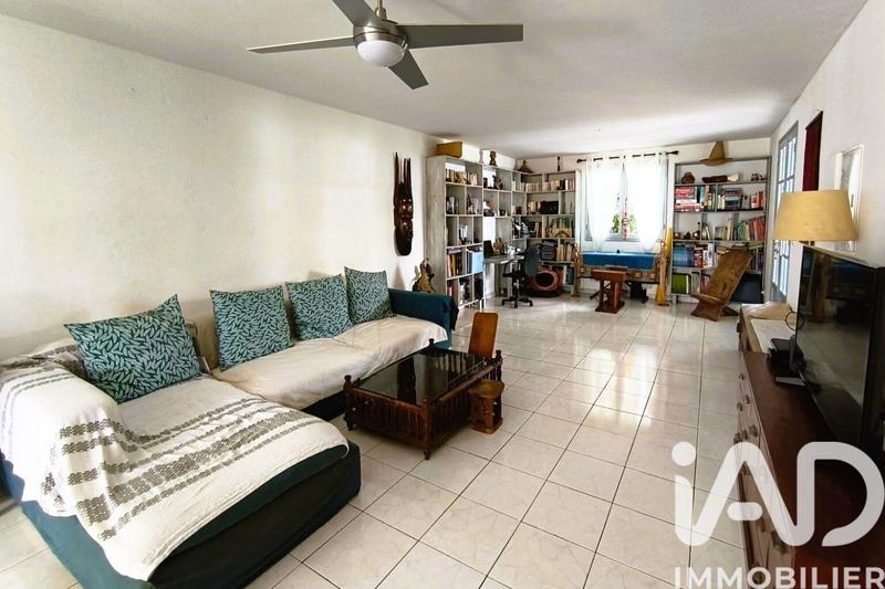 Maison - 94 m² - 4 pièces