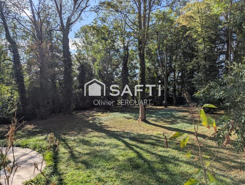 Maison - 215 m² - 7 pièces