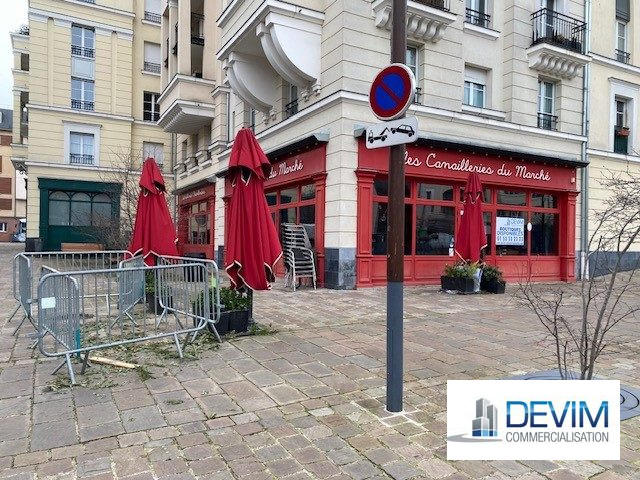 Local commercial - 152 m²