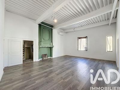 Maison - 180 m² - 5 pièces