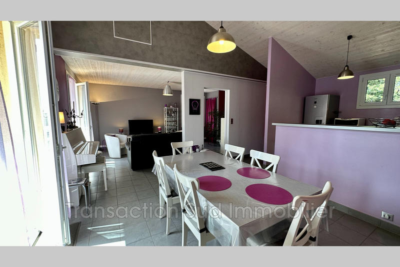 Maison - 176 m² - 8 pièces