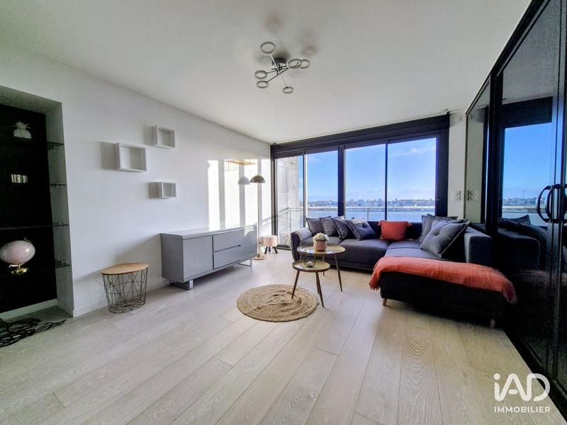 Appartement - 82 m² - 3 pièces