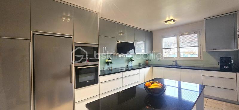 Maison - 120 m² - 6 pièces