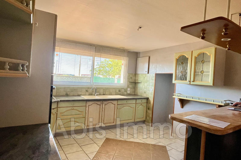 Maison - 98 m² - 5 pièces