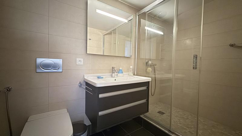 Villa - 178 m² - 6 pièces