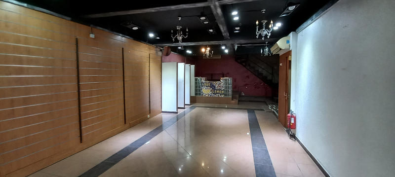 Local commercial - 80 m²