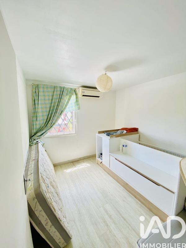 Maison - 93 m² - 4 pièces