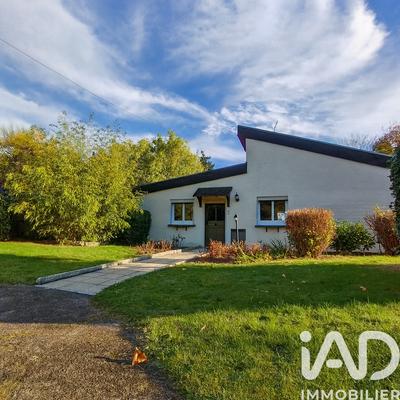 Maison - 100 m² - 5 pièces