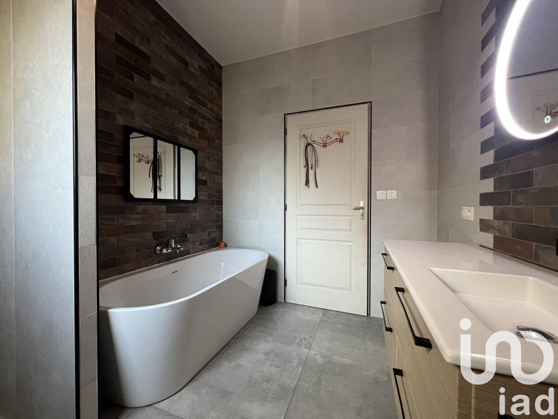 Maison - 125 m² - 5 pièces