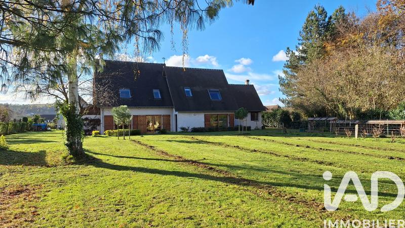 Maison - 186 m² - 8 pièces