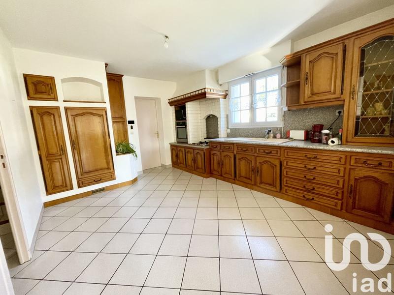 Maison - 178 m² - 7 pièces