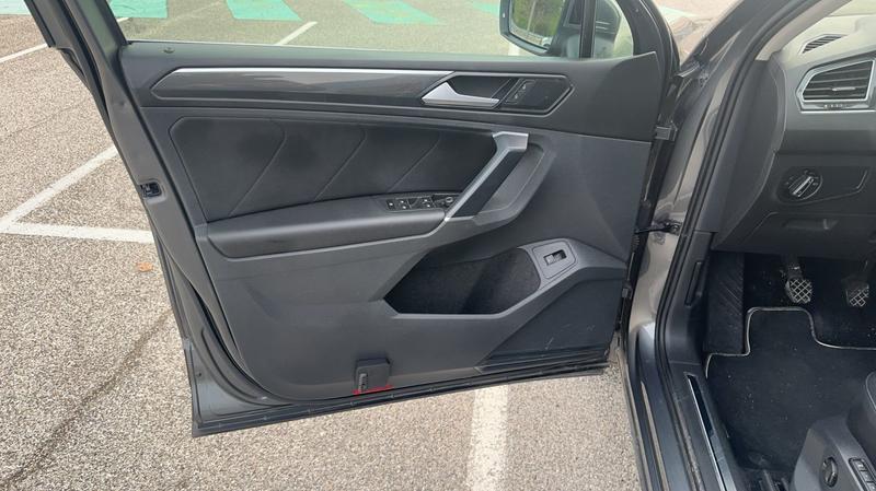 Volkswagen Tiguan II 2.0 Tdi 150 4Motion Dsg7 Carat Exclusive - Toit ouvrant