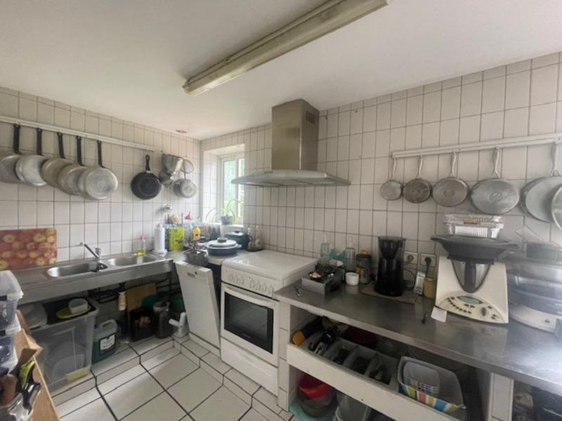 Local commercial - 255 m² - 5 pièces