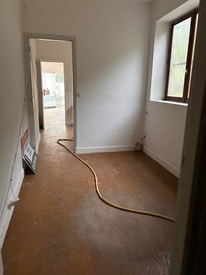 Local d'activité / Entrepôt - 43 m² - 3 pièces