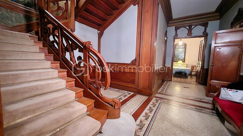 Maison de maîtres - 470 m² - 14 pièces