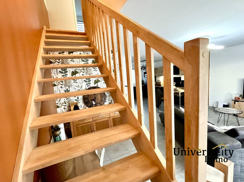 Maison - 81 m² - 4 pièces