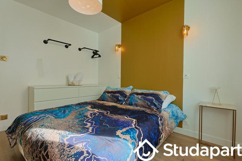 Chambre - 12 m² - 1 pièce