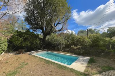 Villa - 96 m² - 5 pièces